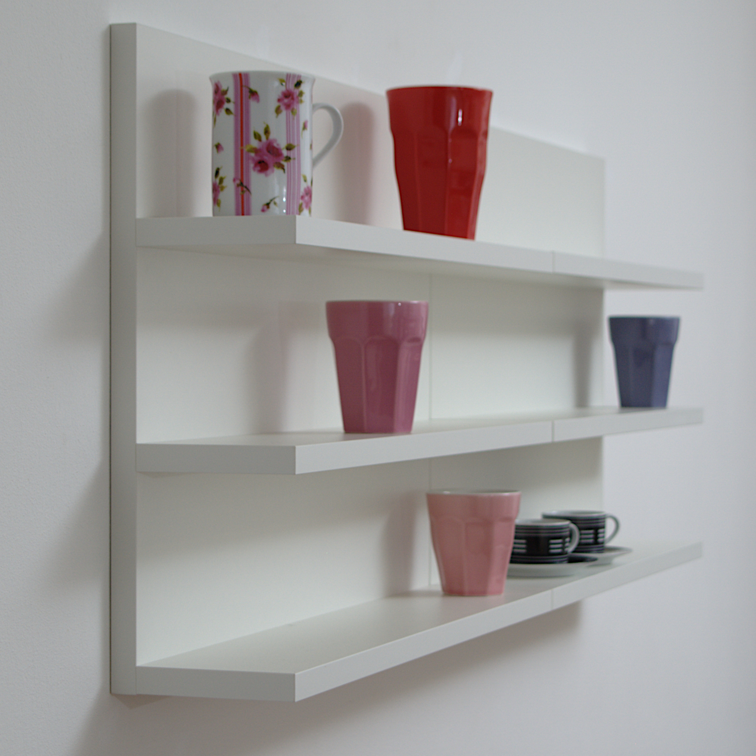Tassenregal Linear - Florian Artmann